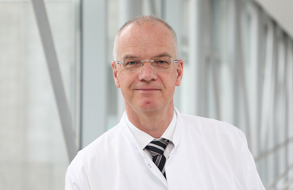Prof. Dr. med. Felix Walcher Prof. Dr. med. Felix Walcher